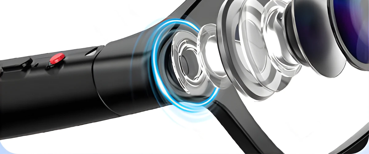 Dettaglio del modulo camera sull'asta degli occhiali